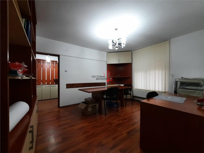 Tei 0% comision, 2 camere, semidecomandat, centrala proprie -  Laptari Tei